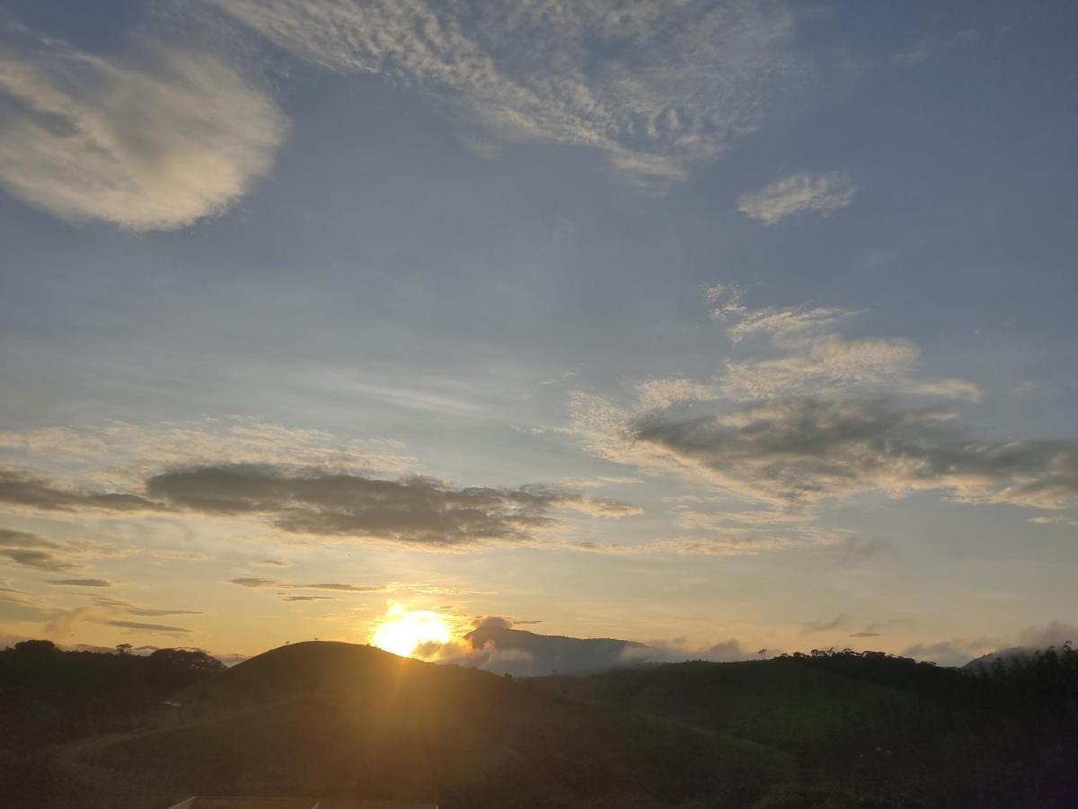 Pousada Cantinho De Deus กงแซร์วาตอเรีย ภายนอก รูปภาพ